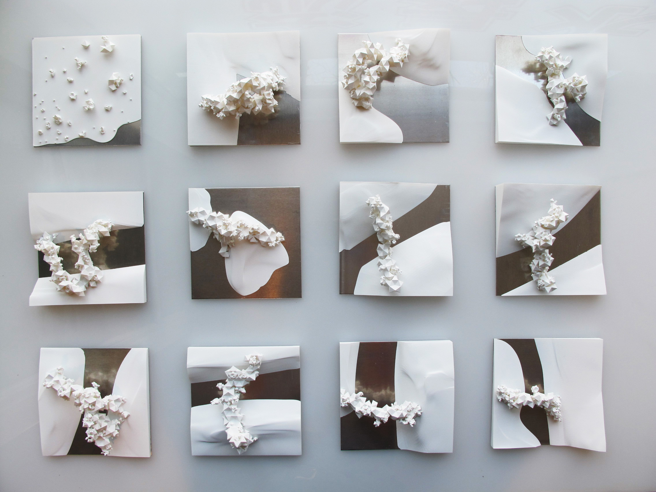 550_20-Bridges_Wall Mounted Work