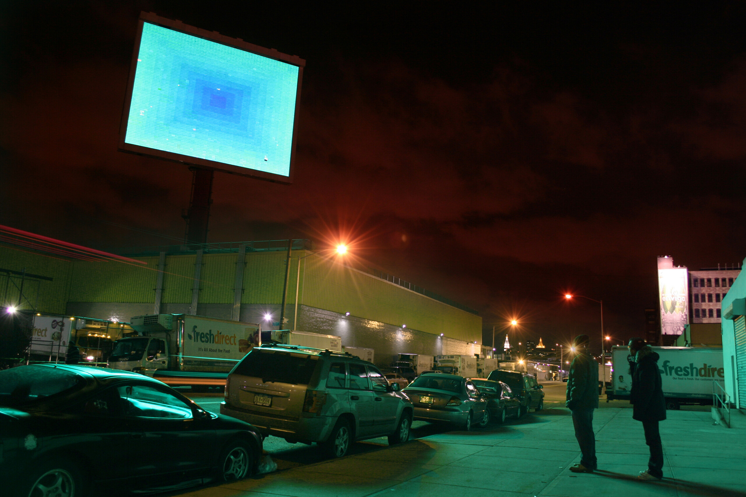 501_Colorshift_LookingUp